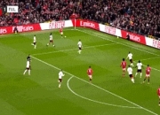 -包含曼联主场失球，卫冕形势不妙的词条