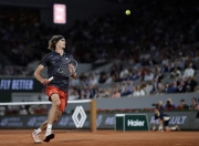 英雄联盟总决赛时间-澳网轻取法网，兹维列夫统治全场