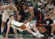 LOL赛事-猛龙翻盘山西队，克莱状态火热