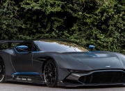 英雄联盟总决赛-时空交错球馆，步行者击败湖人，库里却成关键先生