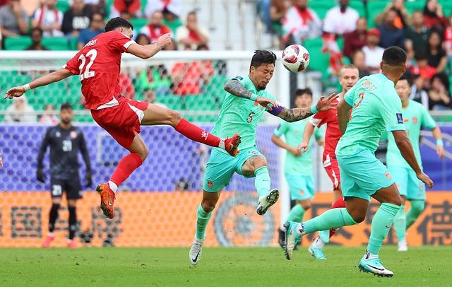 黎巴嫩足球联赛球队击败对手，晋级到淘汰赛的简单介绍