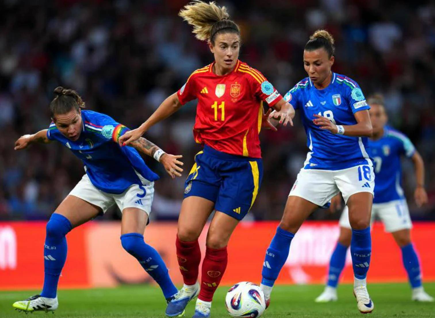 西班牙队将迎战瑞士:硬仗即将展开的简单介绍 西班牙队将迎战瑞士:硬仗即将展开的简单介绍