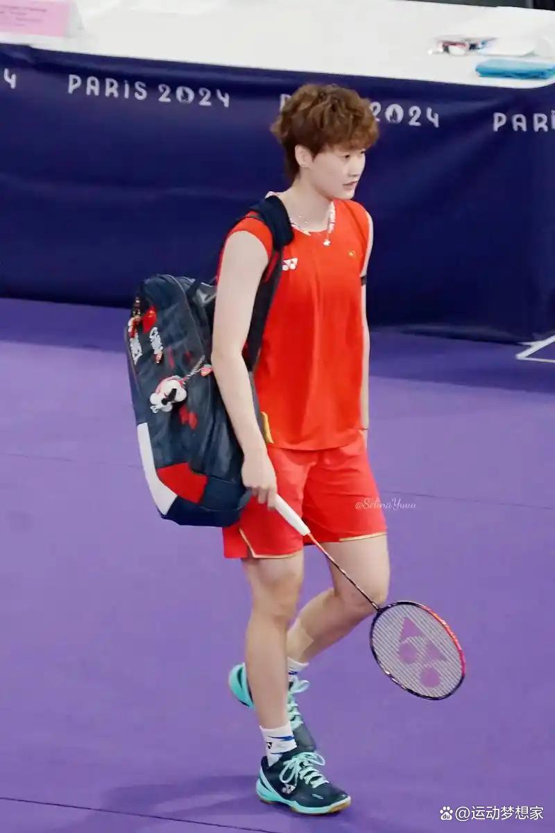 中国队险胜印尼队,陈雨菲刷新纪录 中国队险胜印尼队,陈雨菲刷新纪录