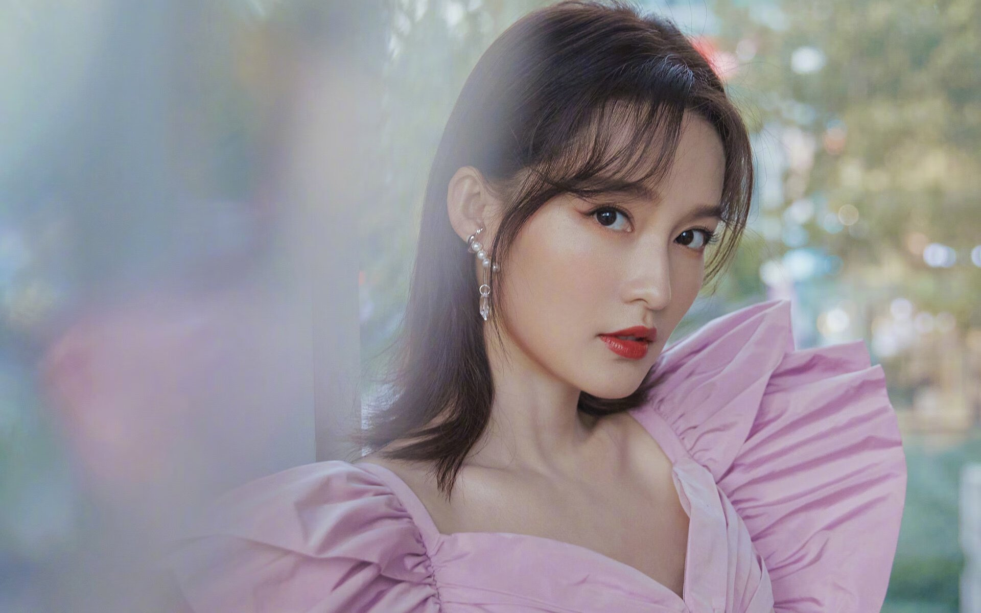 虚拟赛场，真实答案，浓眉死亡之握与骑士铁骑，哪个才是终极胜负手？