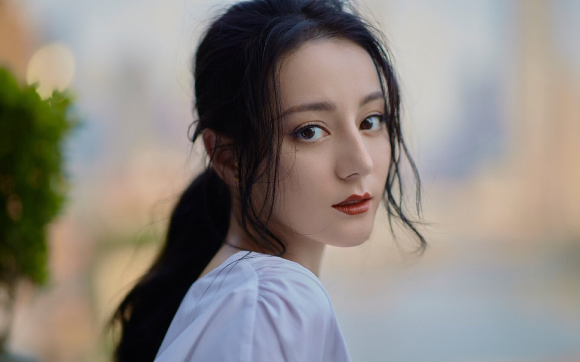 横跨三大洲的绿茵意外，阿拉巴客串指挥，秘鲁友谊赛险胜安哥拉