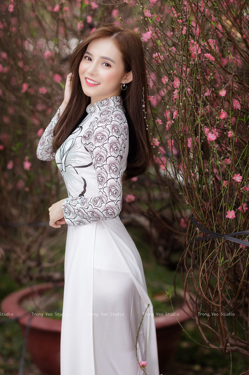 南美狂想曲终章，三笘薰在伦敦雨夜写下东方寓言