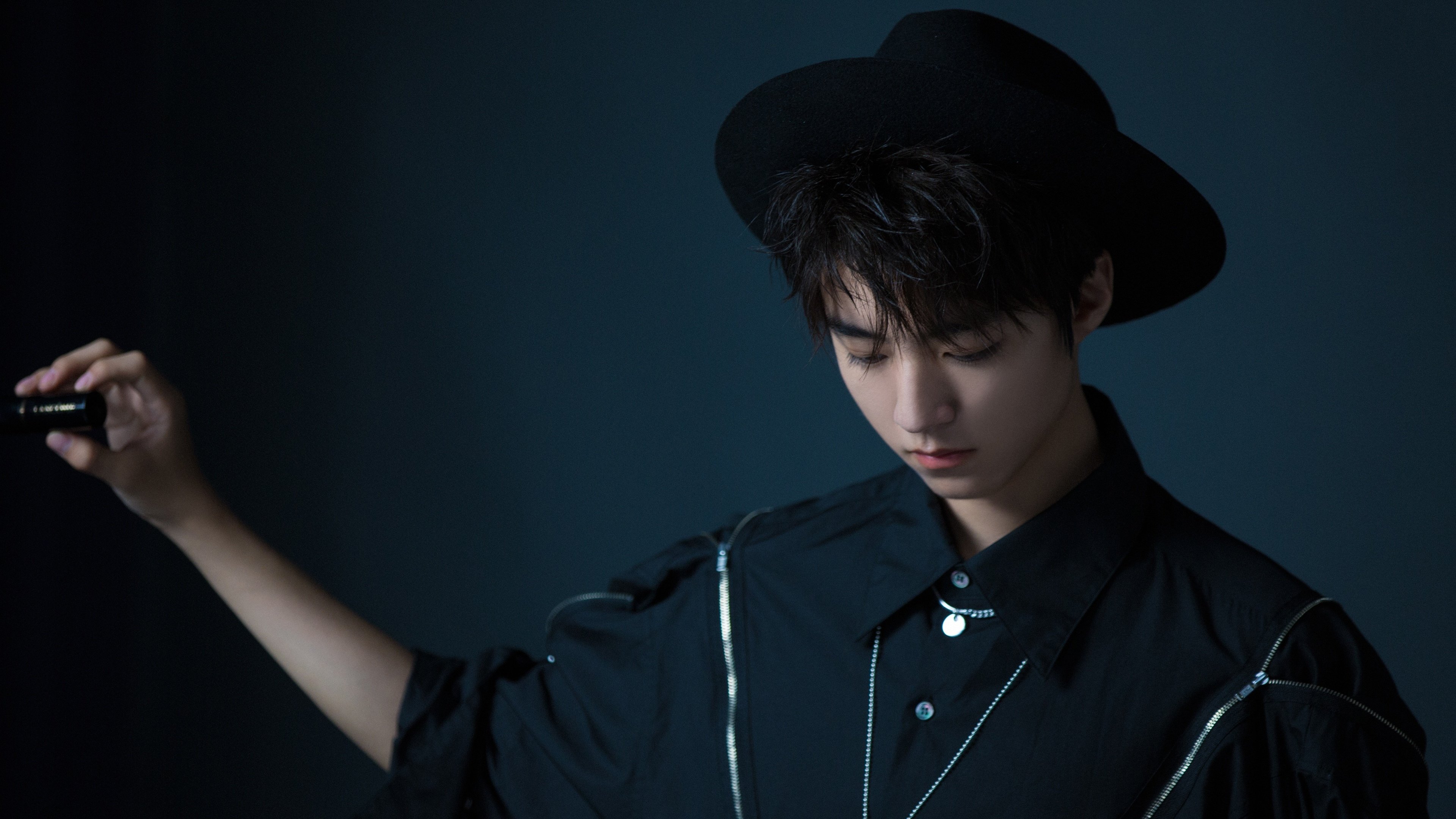 极速与绿茵的跨界共鸣，当F1揭幕战策略对话丹麦足球逆袭